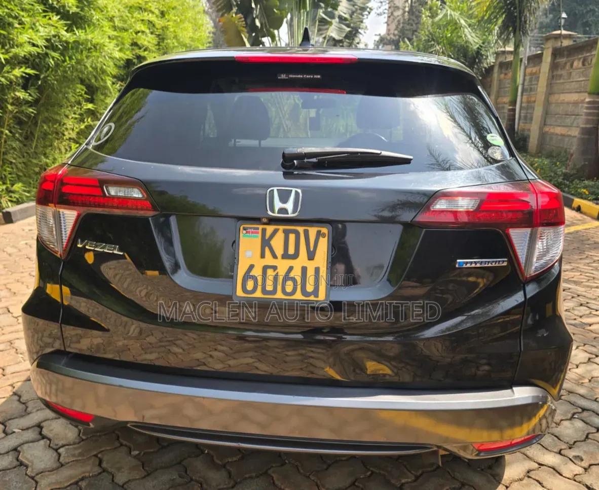 Honda Vezel 2018 Black