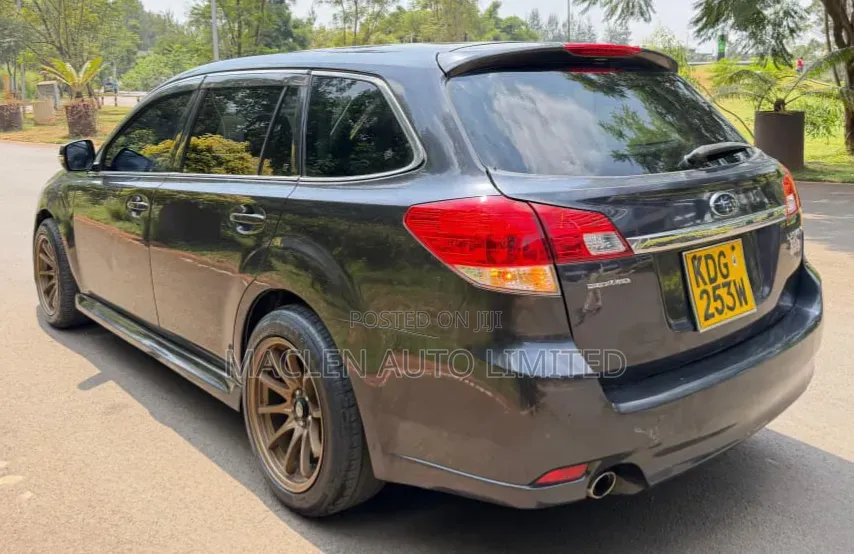 Subaru Legacy 2014 Gray