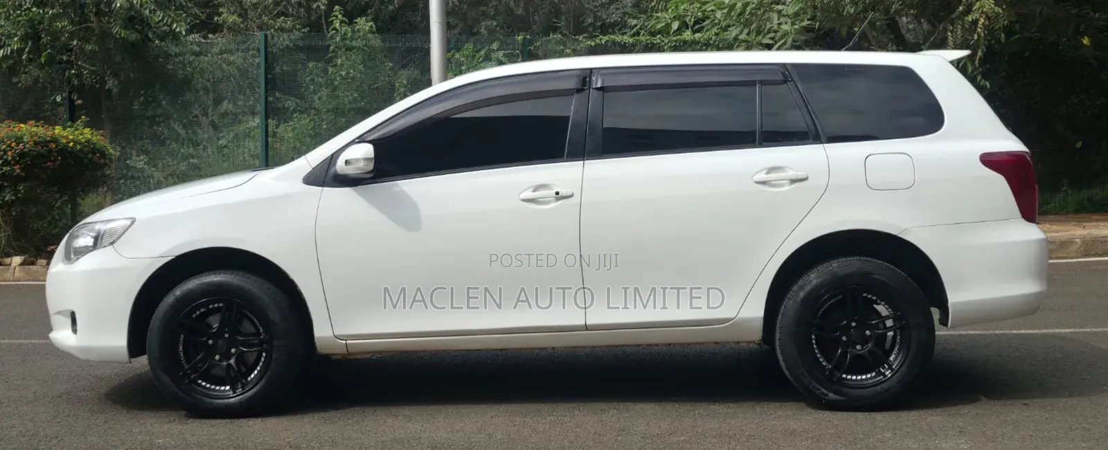 Toyota Corolla Fielder 2009 White
