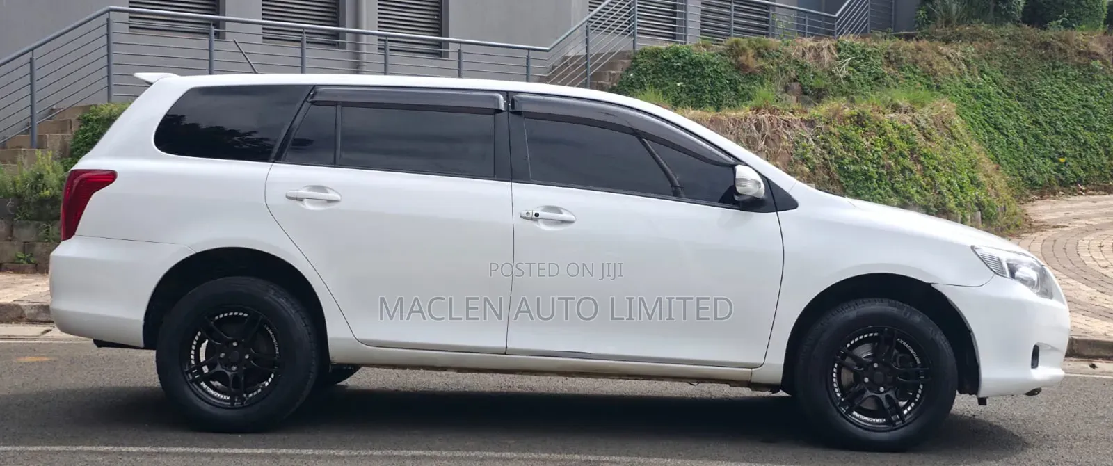 Toyota Corolla Fielder 2009 White