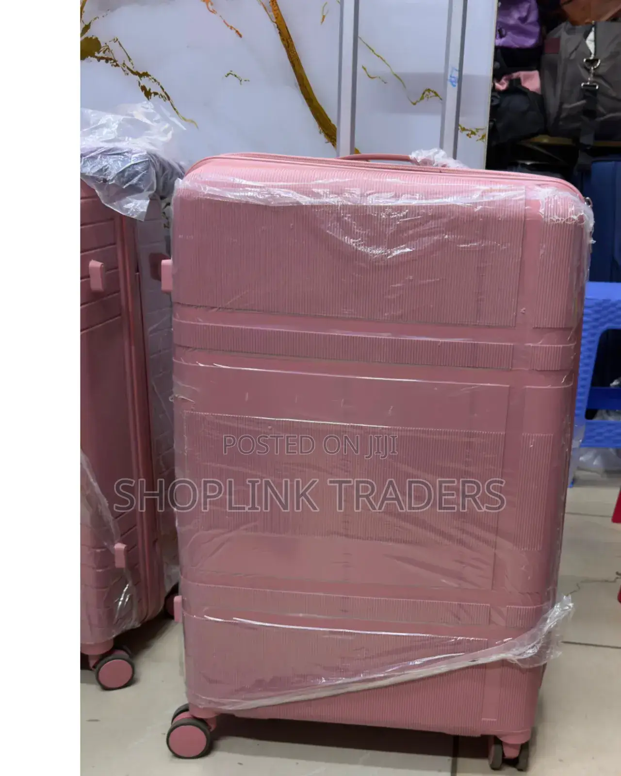 Suitcase Large Size Unbreakable Suitcase