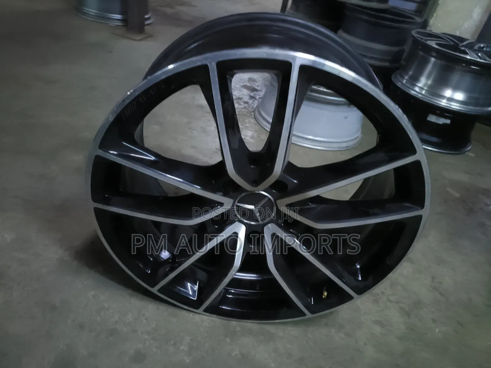 Mercedes Benz G Wagon Rims Size 20