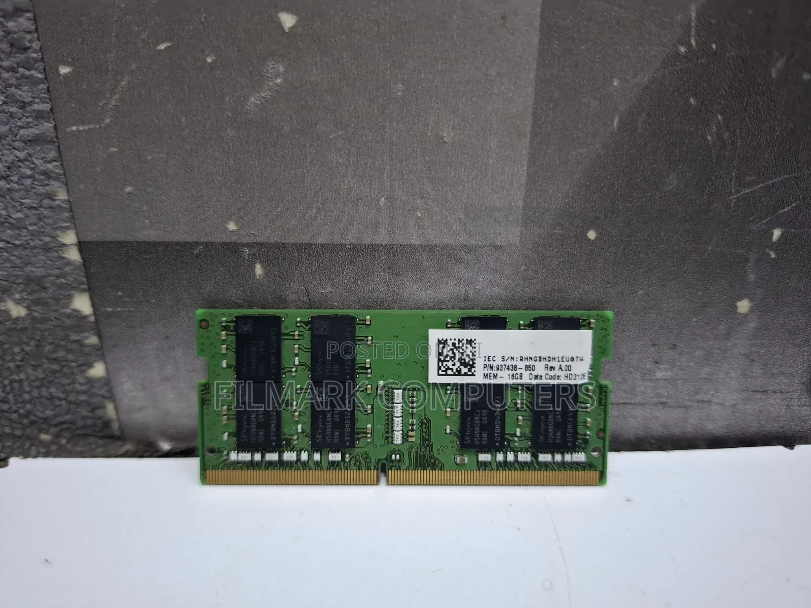 SK Hynix 16GB 2Rx8 PC4-3200AA-SE1-11 Laptop Ram