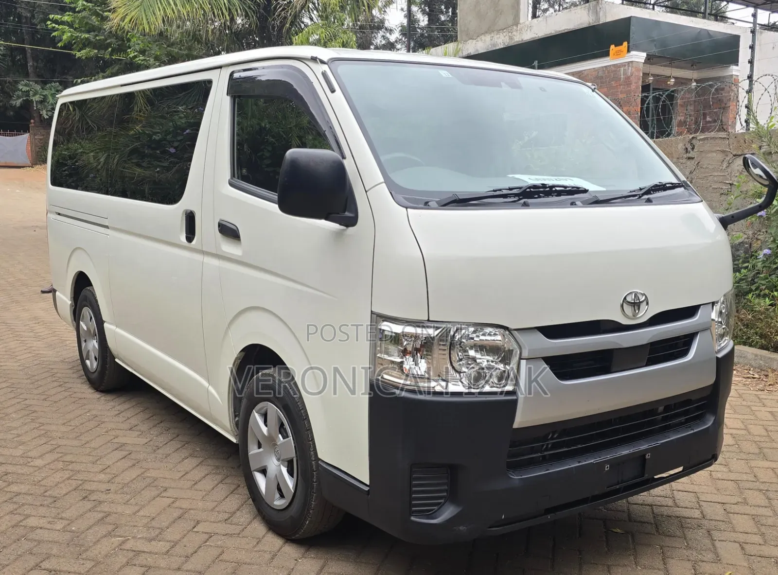 Toyota HiAce 2020 White