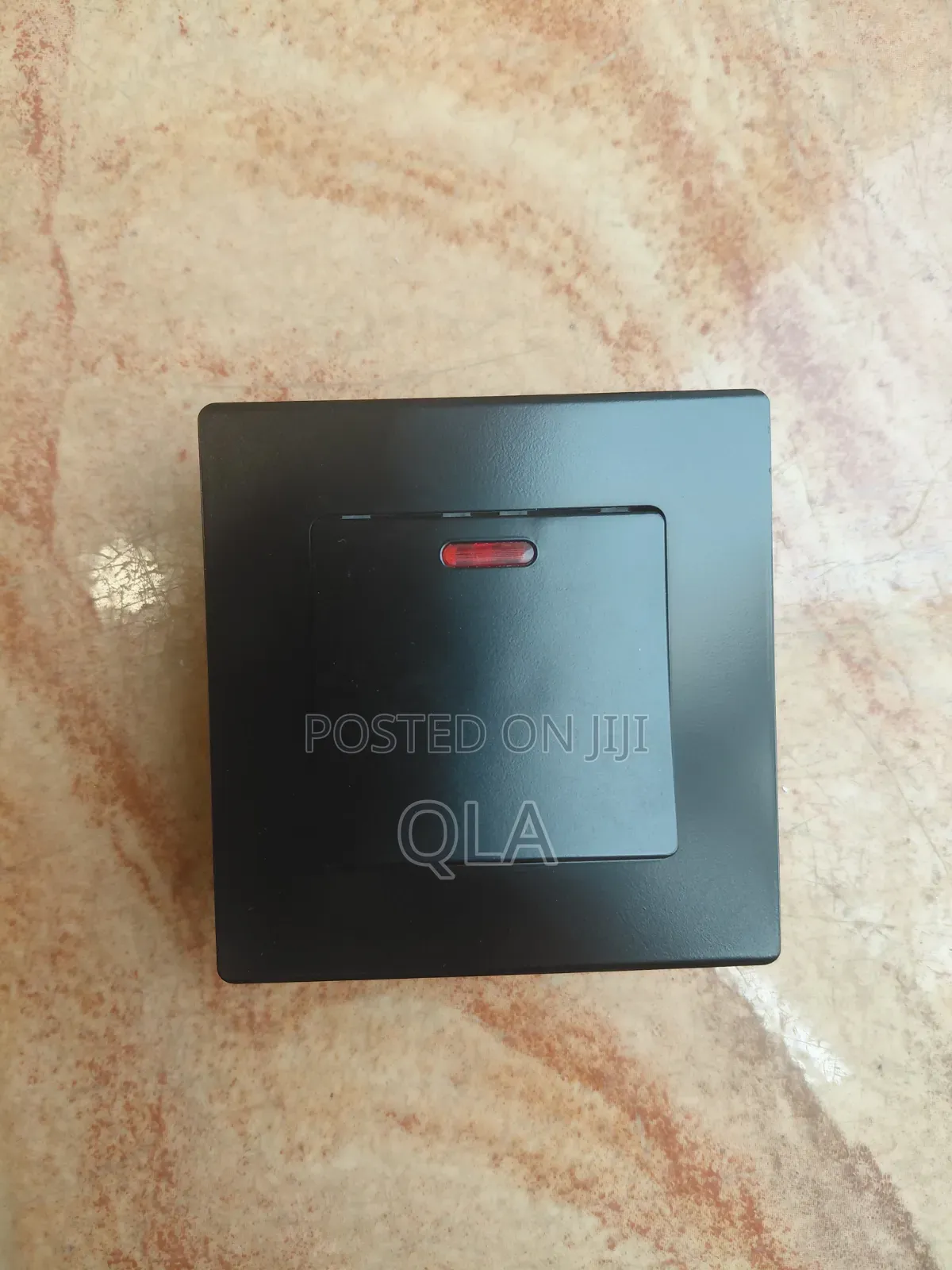 Dp Switch Neon Black 45a/250v