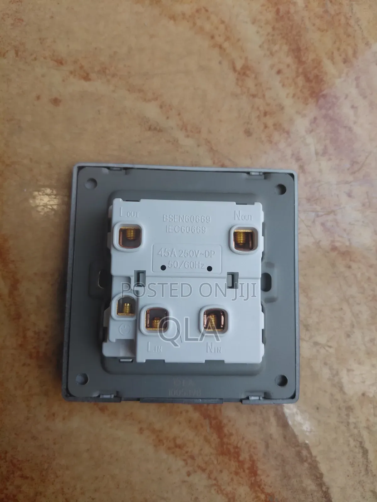 Dp Switch Neon Black 45a/250v