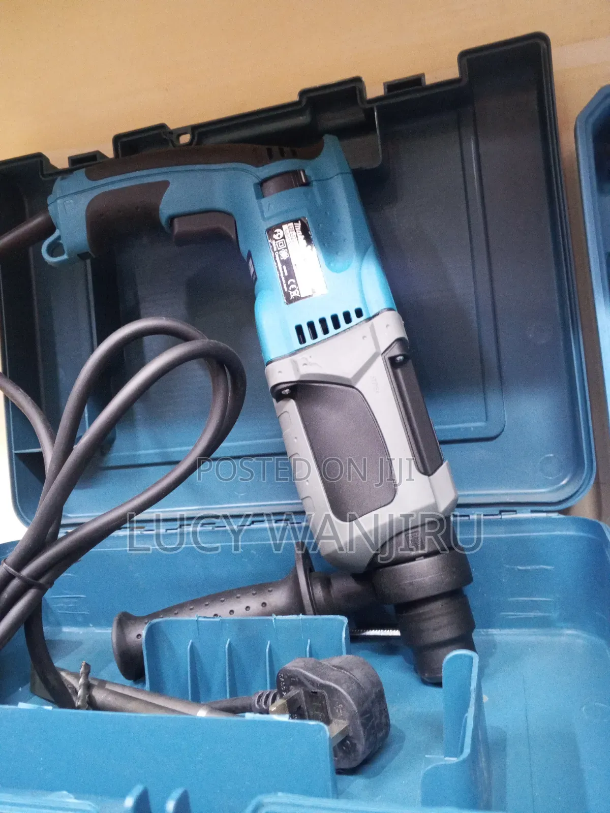 Makita 780w Rotary Hammer