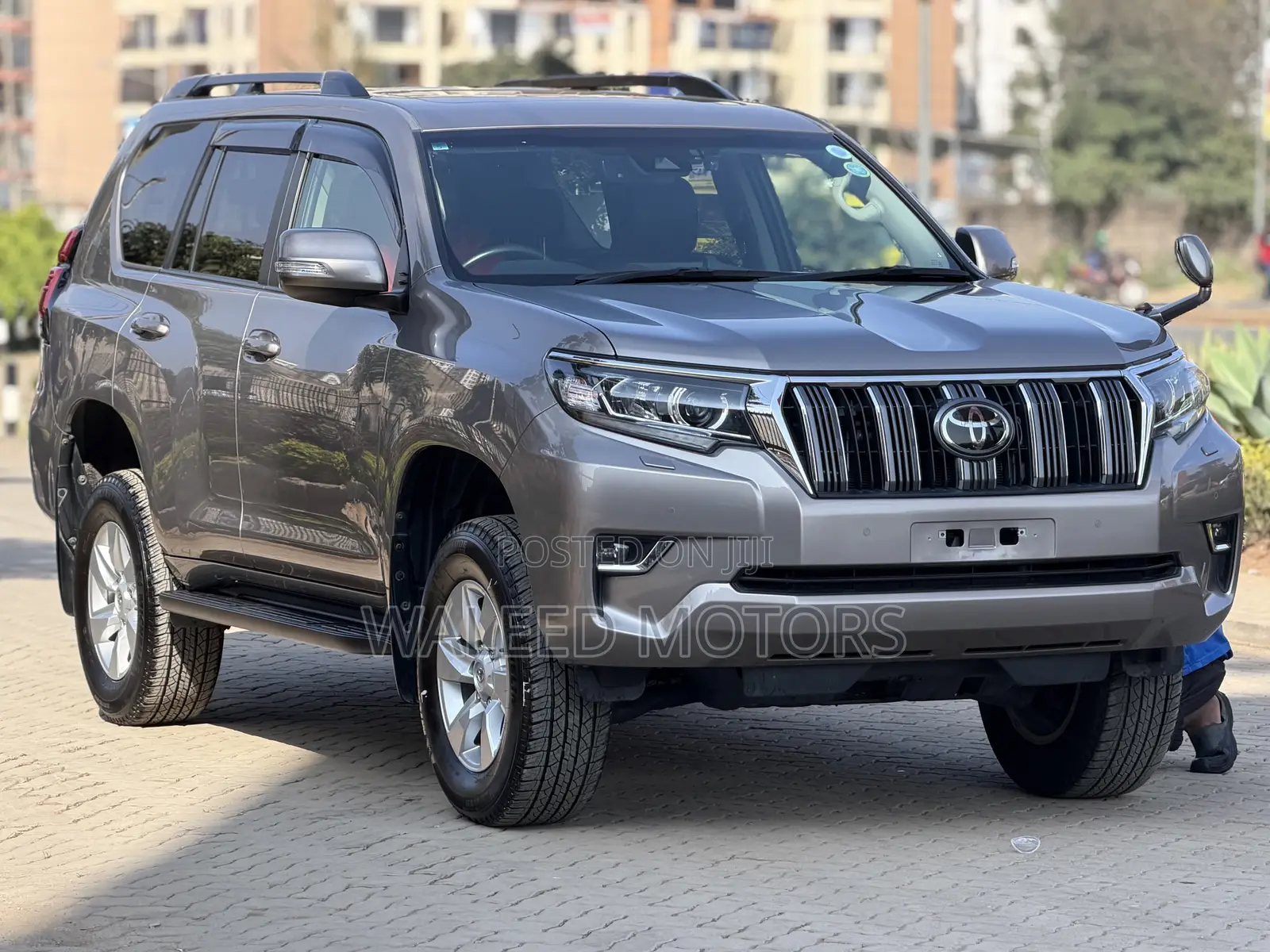 Toyota Land Cruiser Prado 2.7 2019 Gold
