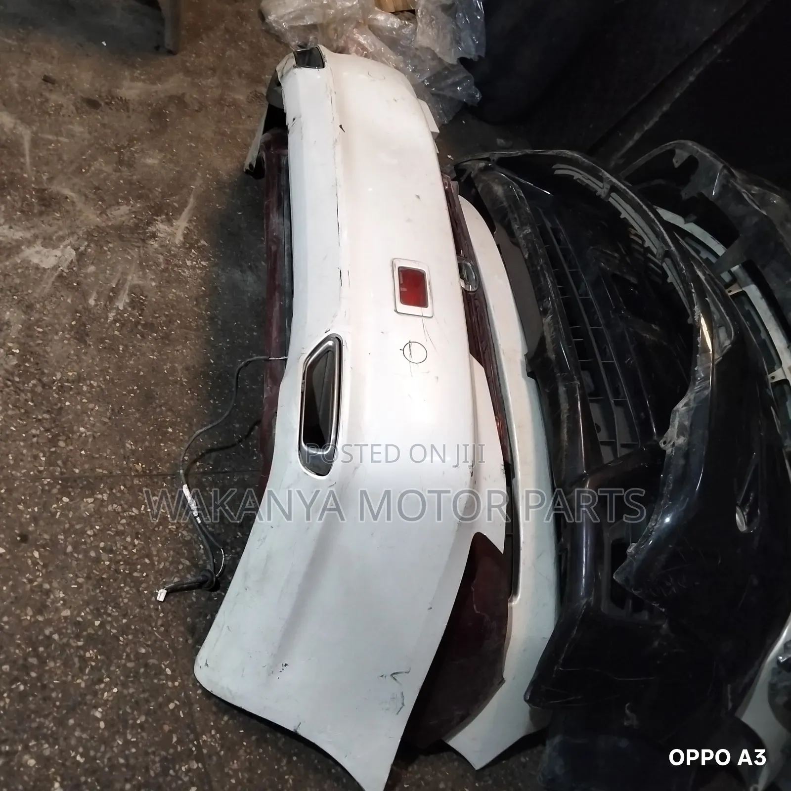 Toyota Mark X GRX120 REAR BUMPER With Brake Light, Ex Japan