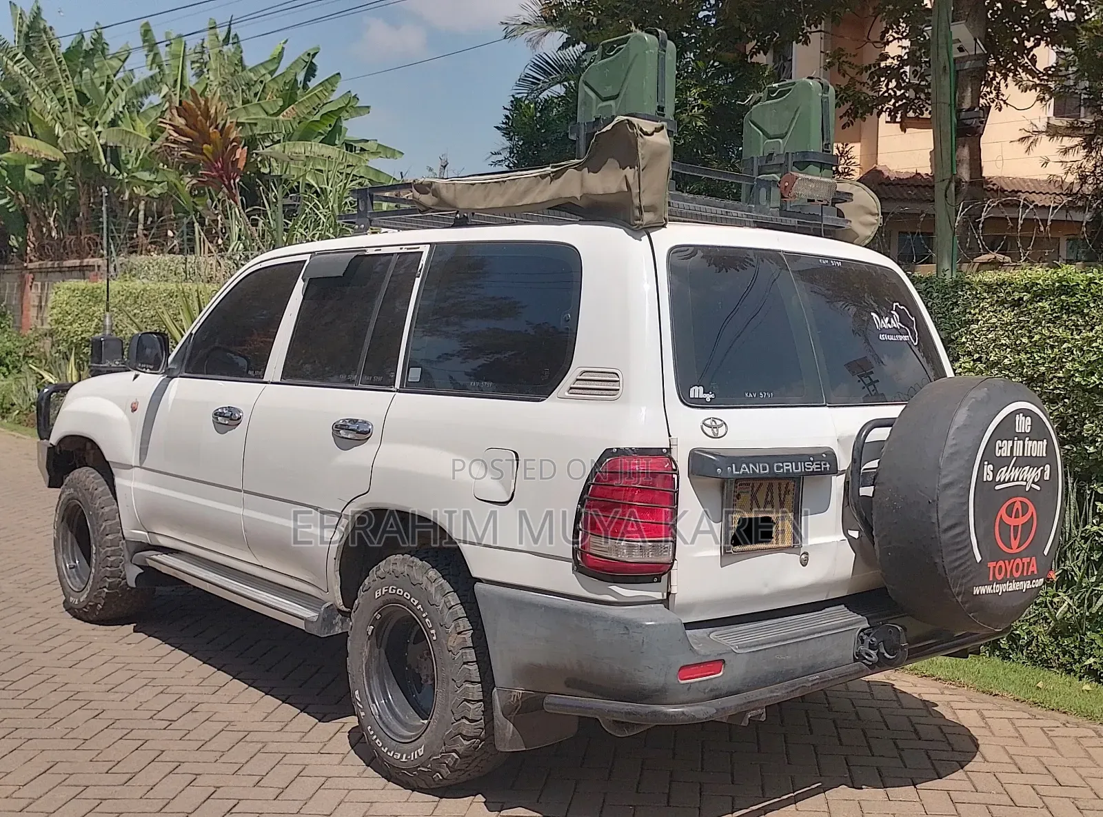 Toyota Land Cruiser 2006 White