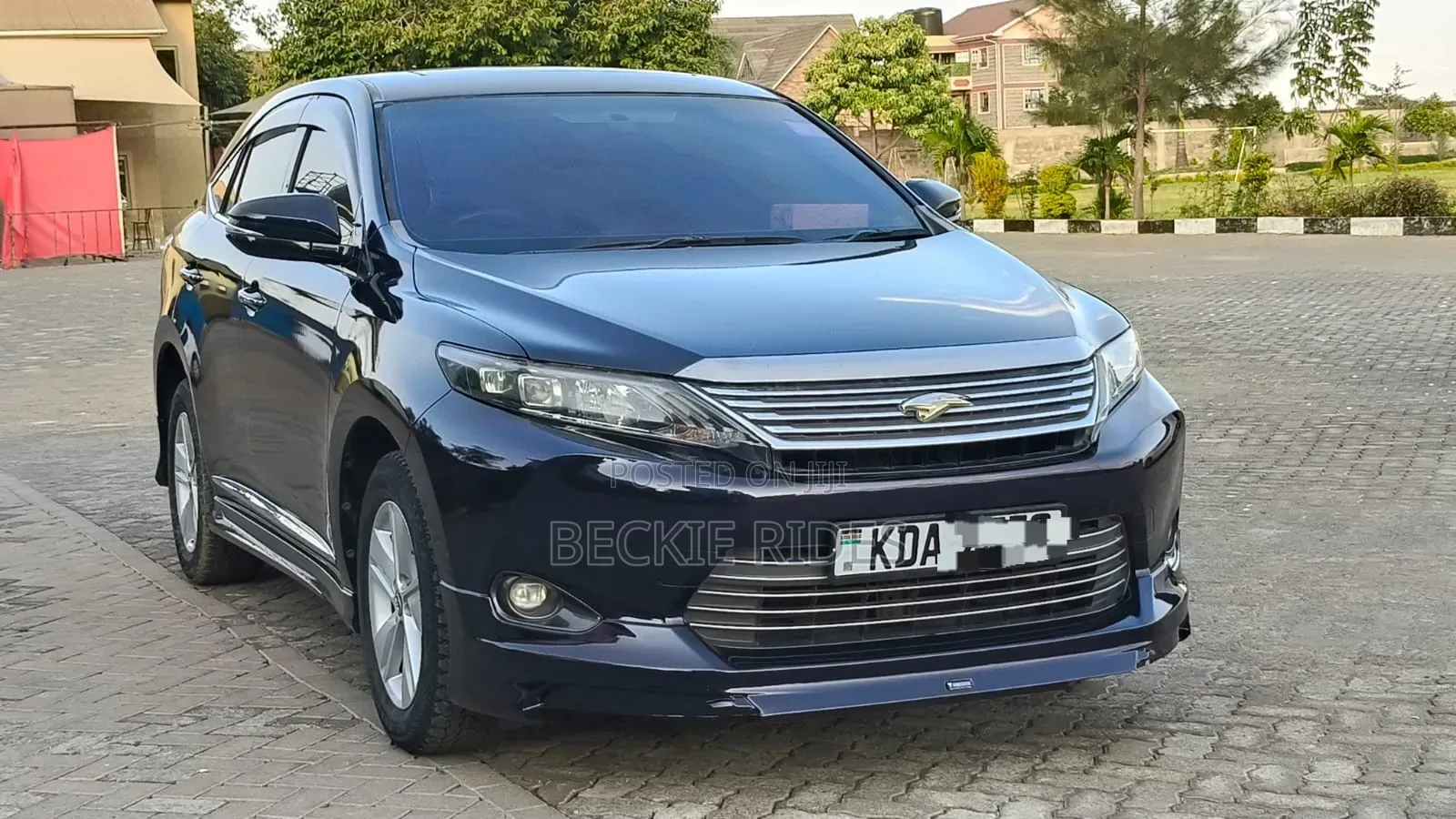 Toyota Harrier 2015 Blue