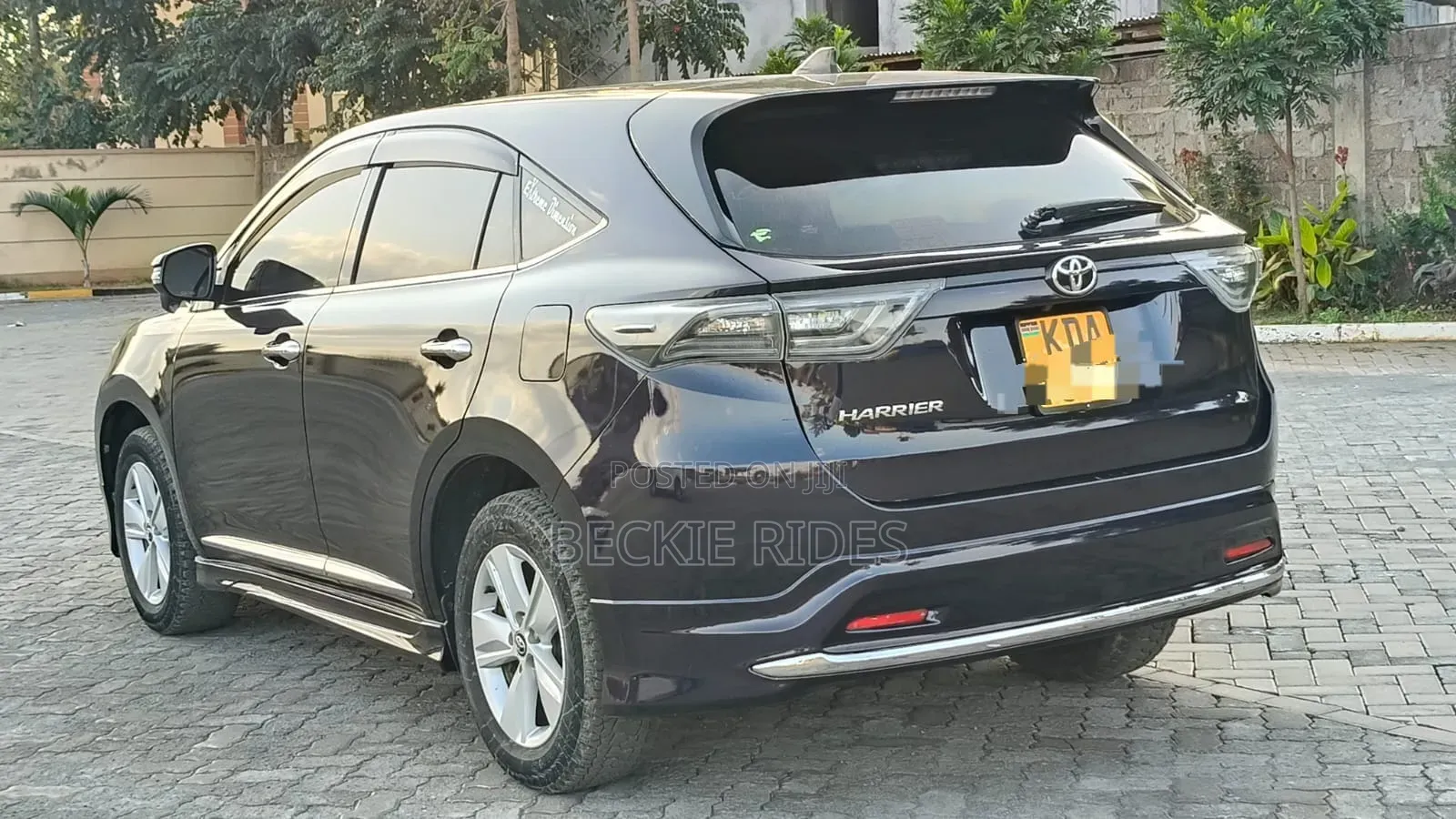 Toyota Harrier 2015 Blue