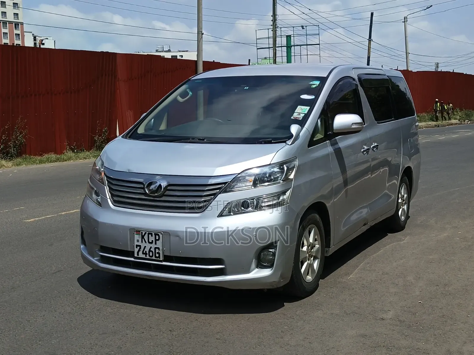 Toyota Vellfire 2011 Silver
