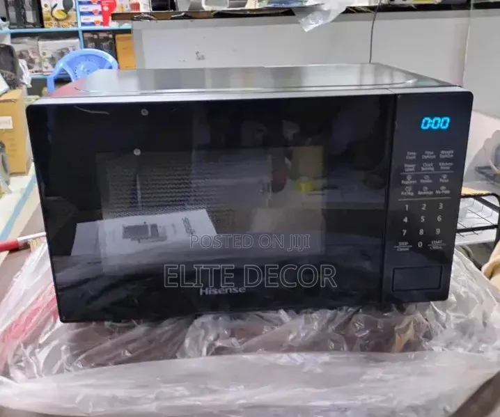 Hisense 20L Digital White Microwave Oven – 700W LED Display, Auto Cook