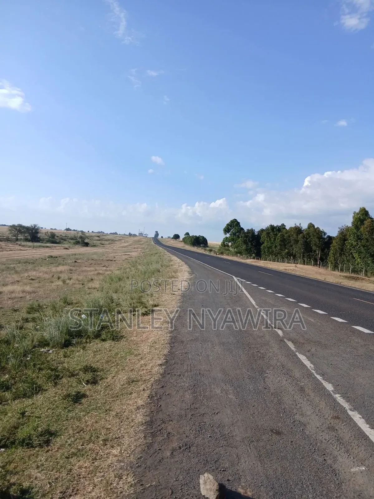 10 Acreas Nyeri Chaka