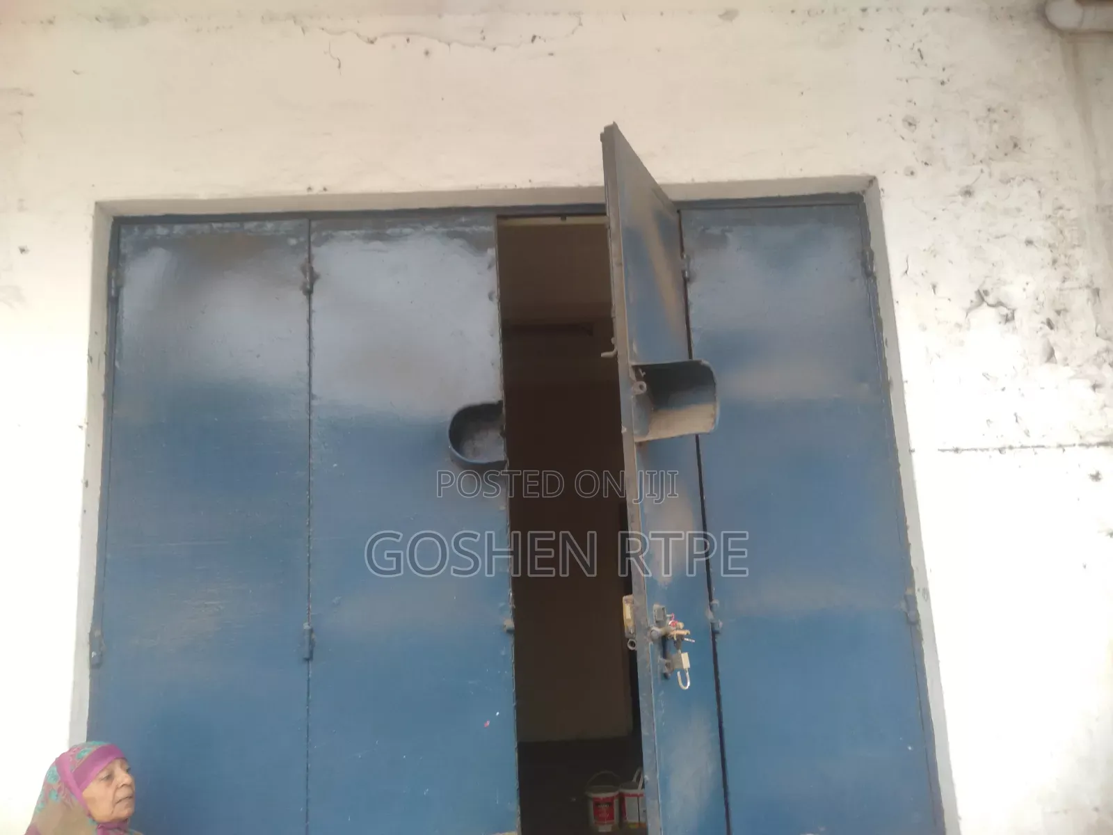 Exotic Shop to Let at Mwembe Tayari Mombasa City (CBD)