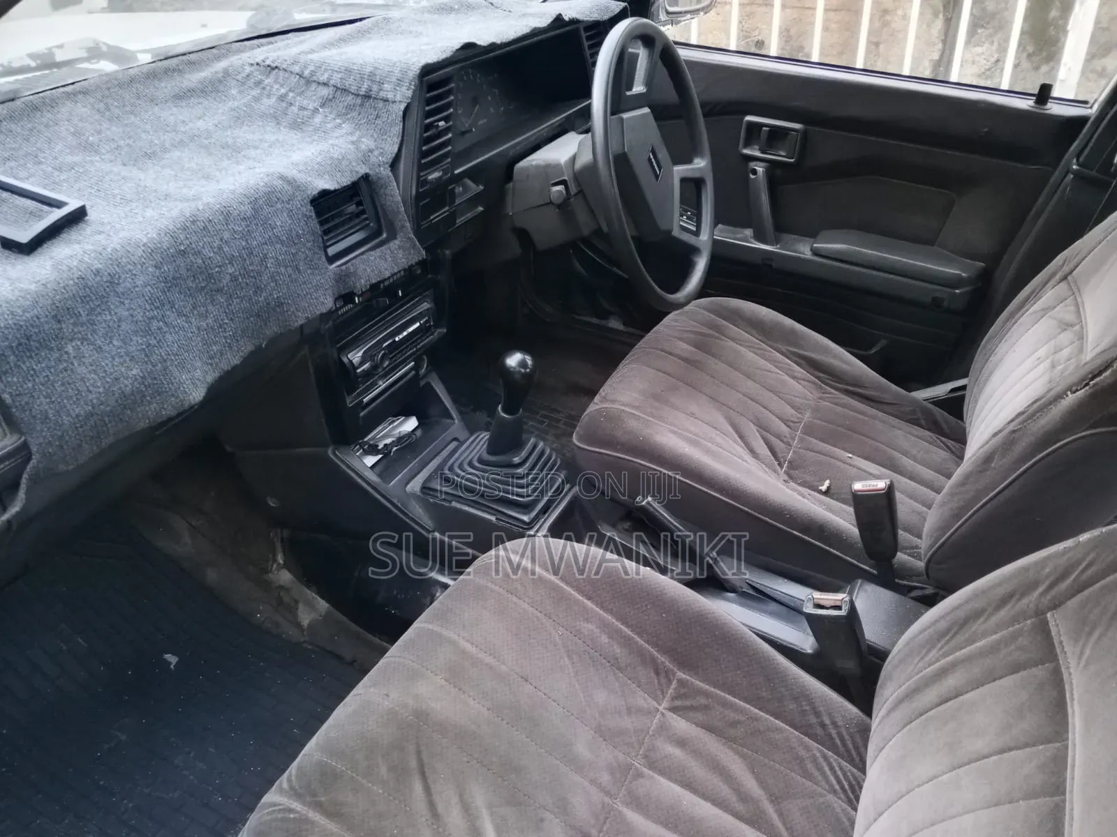 Nissan Sunny 1999 White