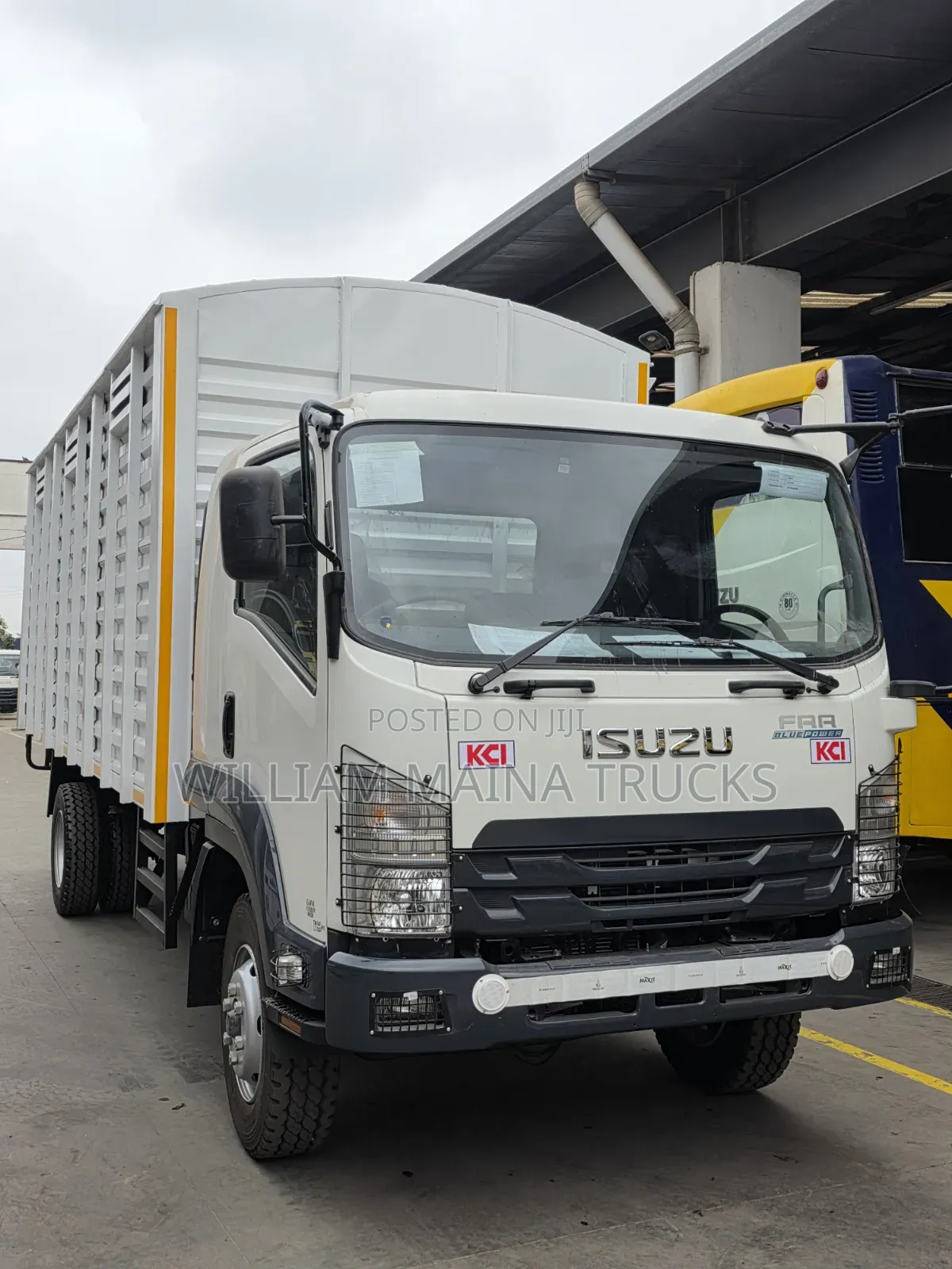 Isuzu FRR ( 12 Tonnes Lorry)