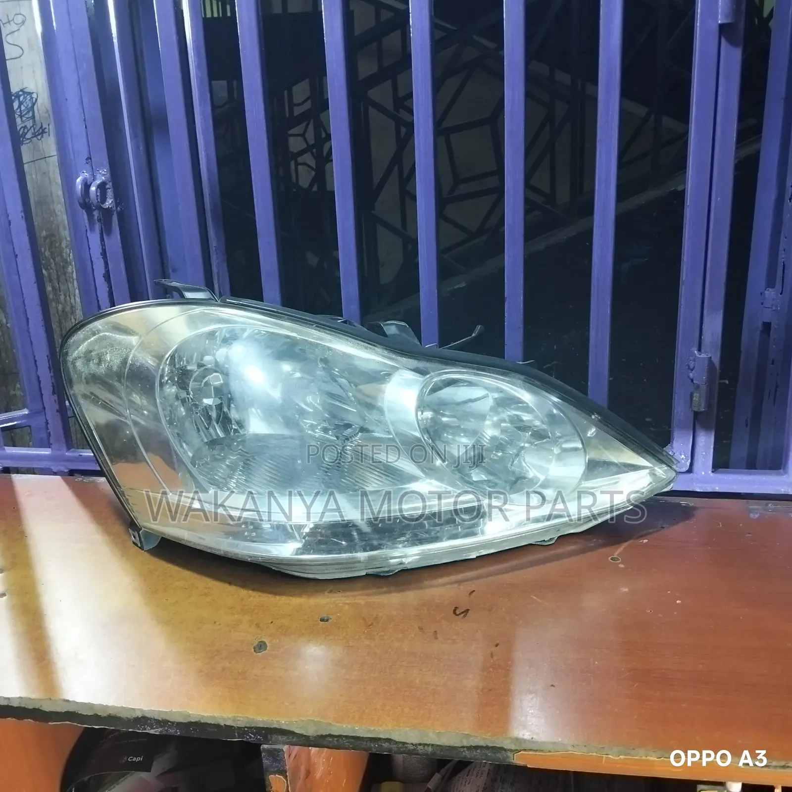 Toyota Ipsum Model 2006/2008 Non Xenon Headlamp, Ex Japan Parts.