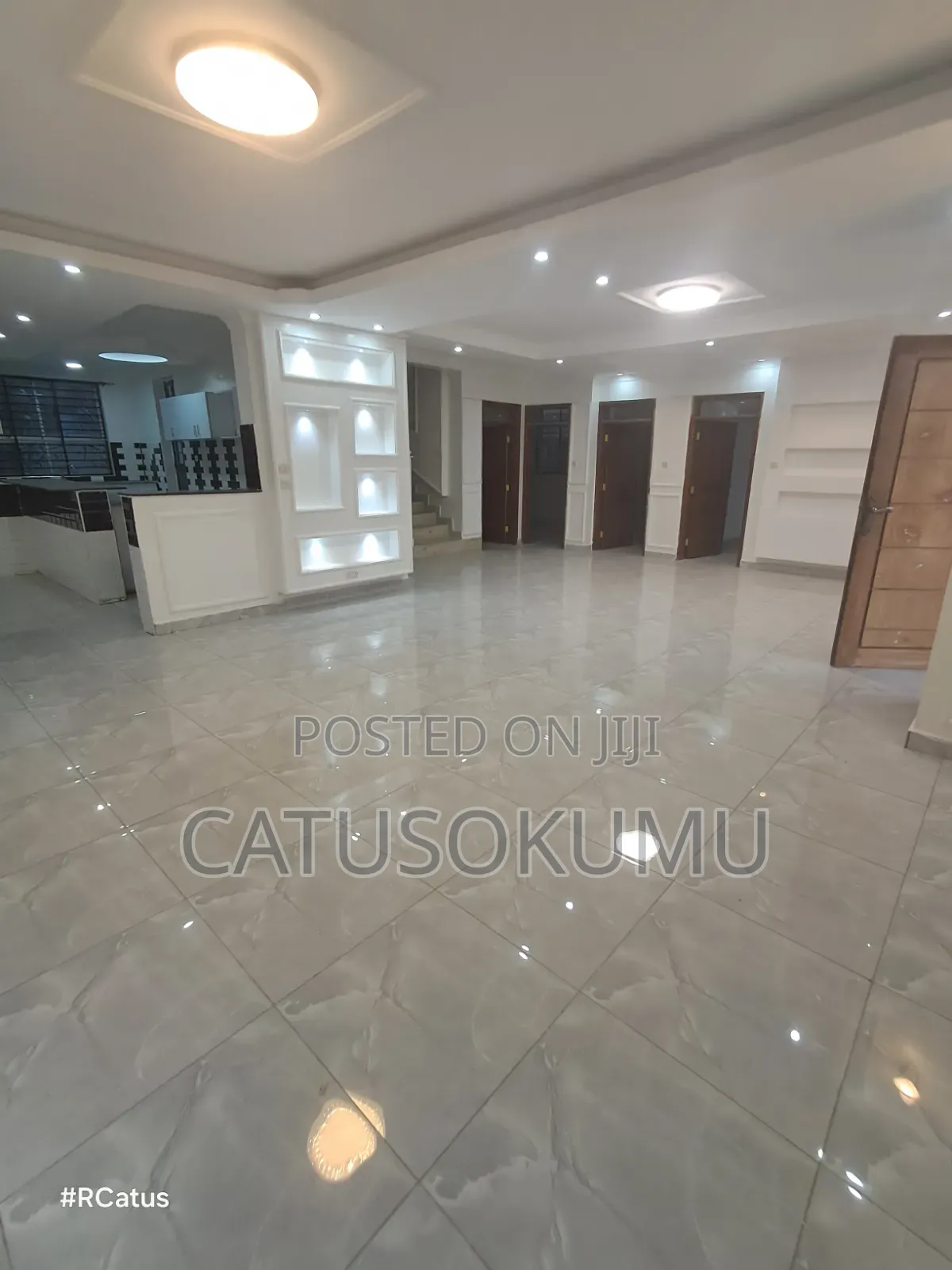 5bdrm Maisonette in Syokimau, Gateway Mall Area for rent