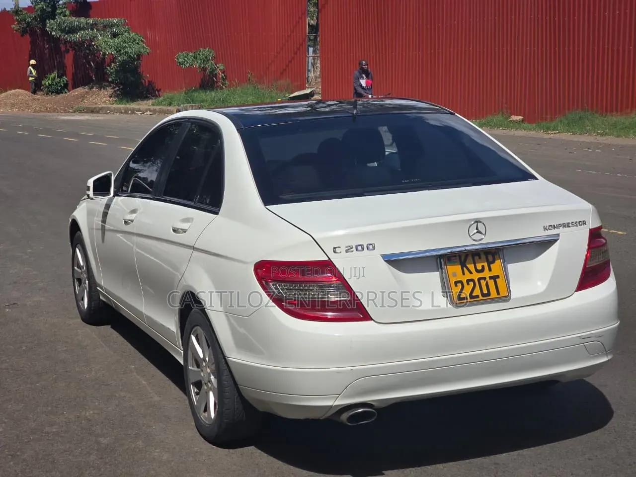 Mercedes-Benz C200 2011 White