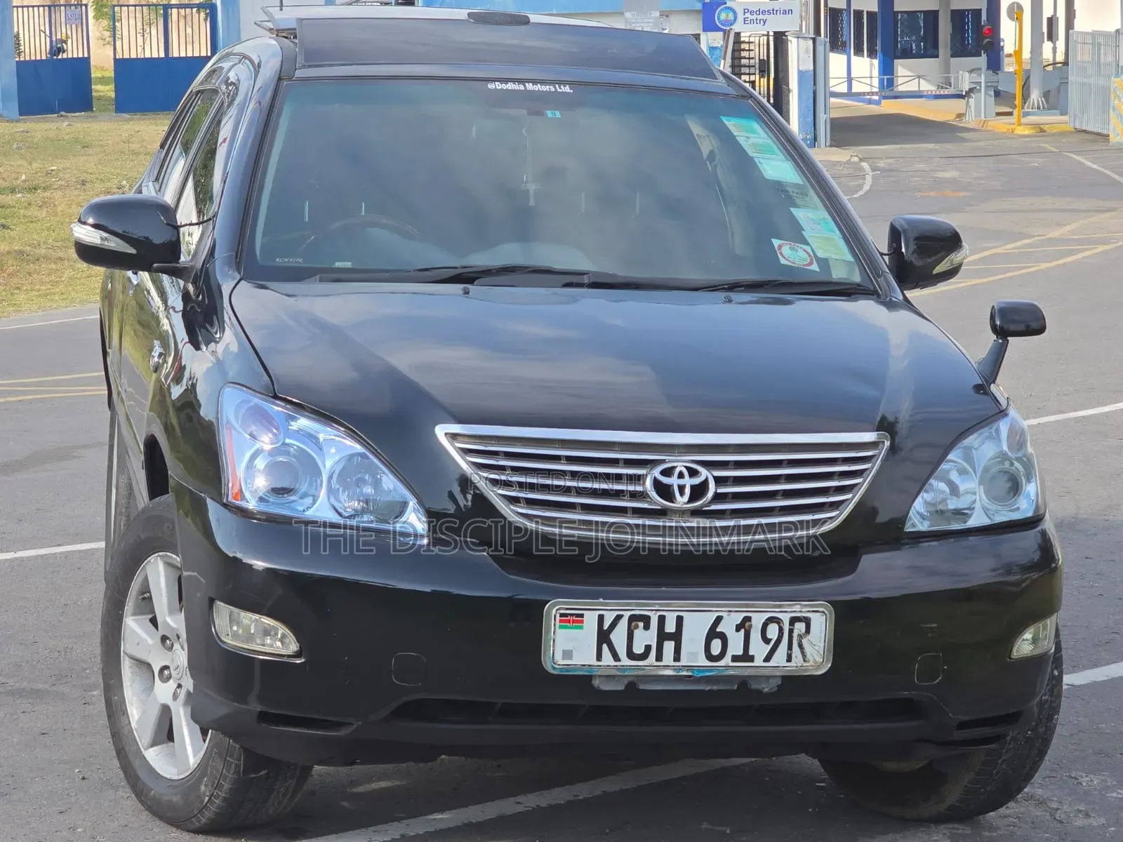 Toyota Harrier 2010 Black
