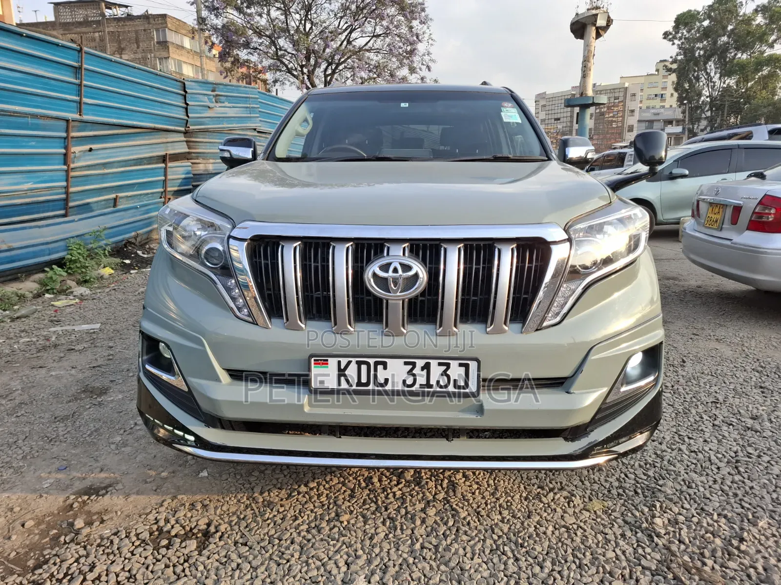 Toyota Land Cruiser Prado 2016 Gray