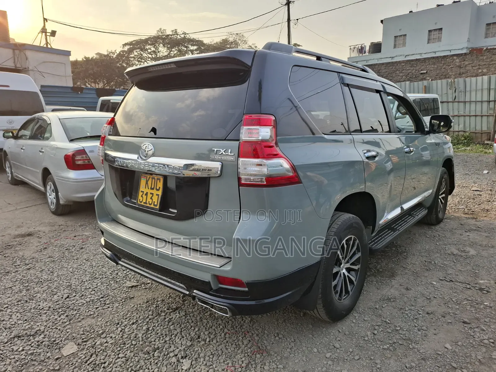 Toyota Land Cruiser Prado 2016 Gray