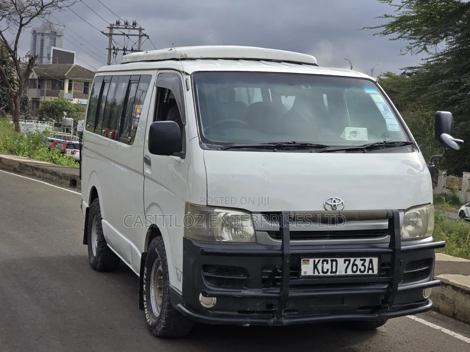 Toyota HiAce 2008 White