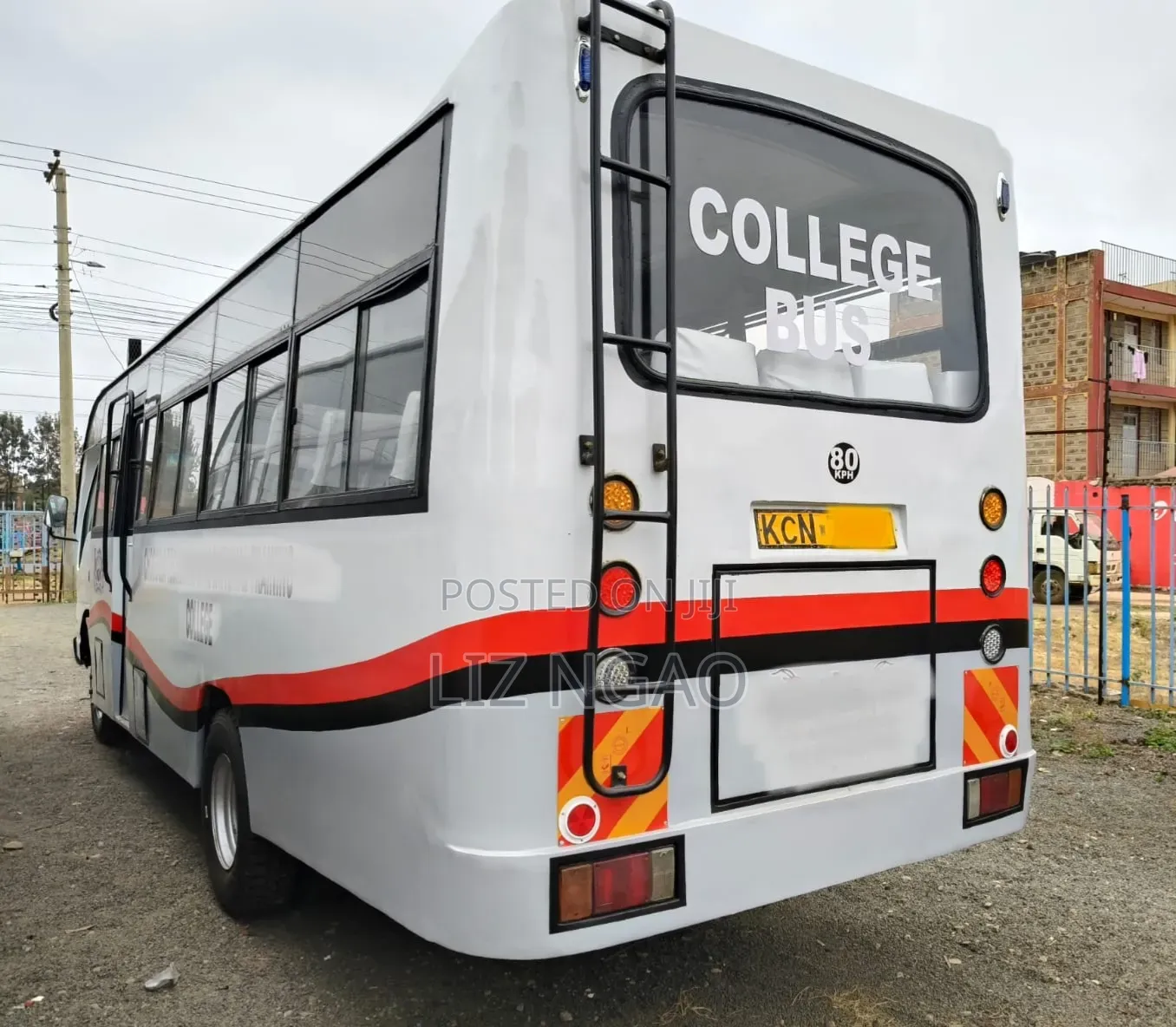Isuzu Executive Bus 2017 White