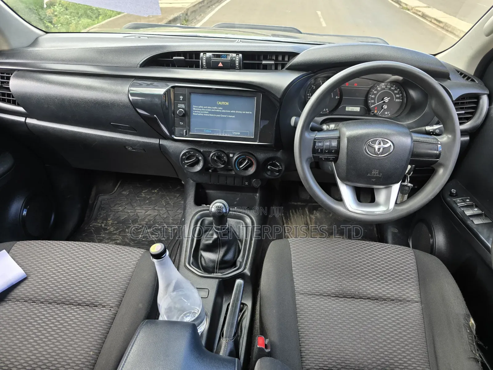 Toyota Hilux 2021 Black
