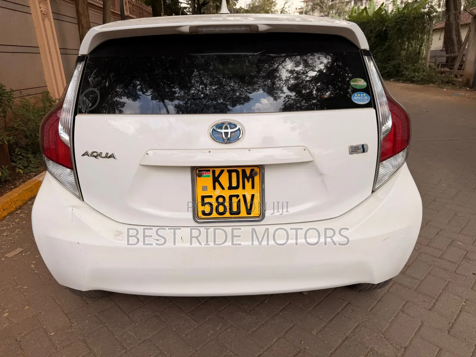 Toyota Aqua 2016 White