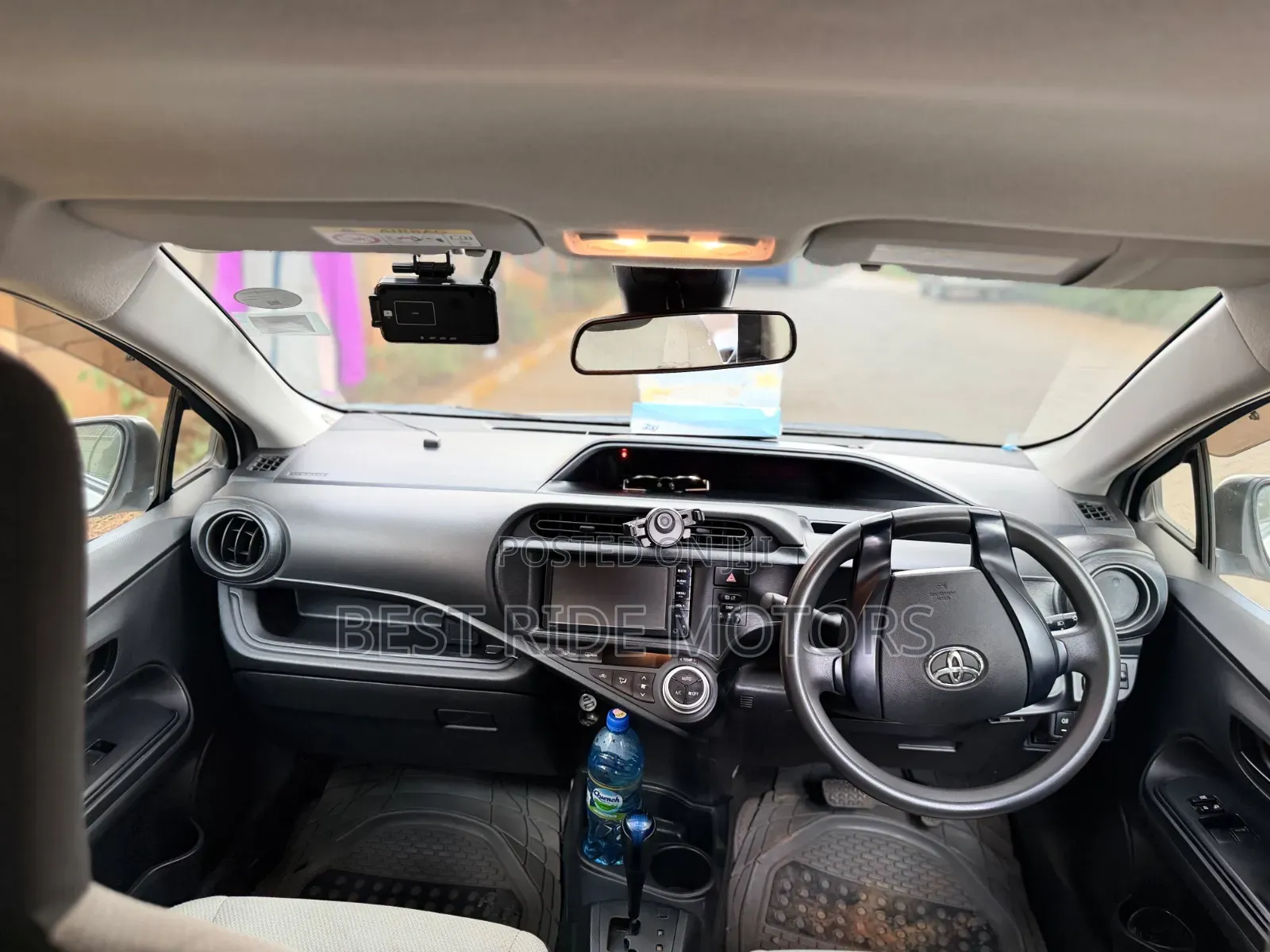 Toyota Aqua 2016 White