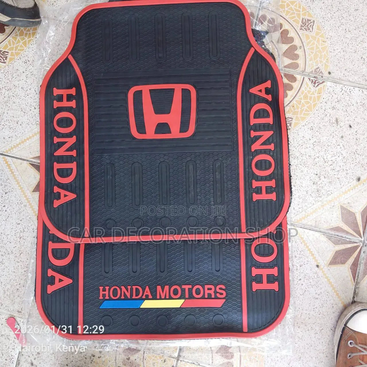 Honda Floor Carpet in 5pcs Set With Iconic Red Toyota Logo