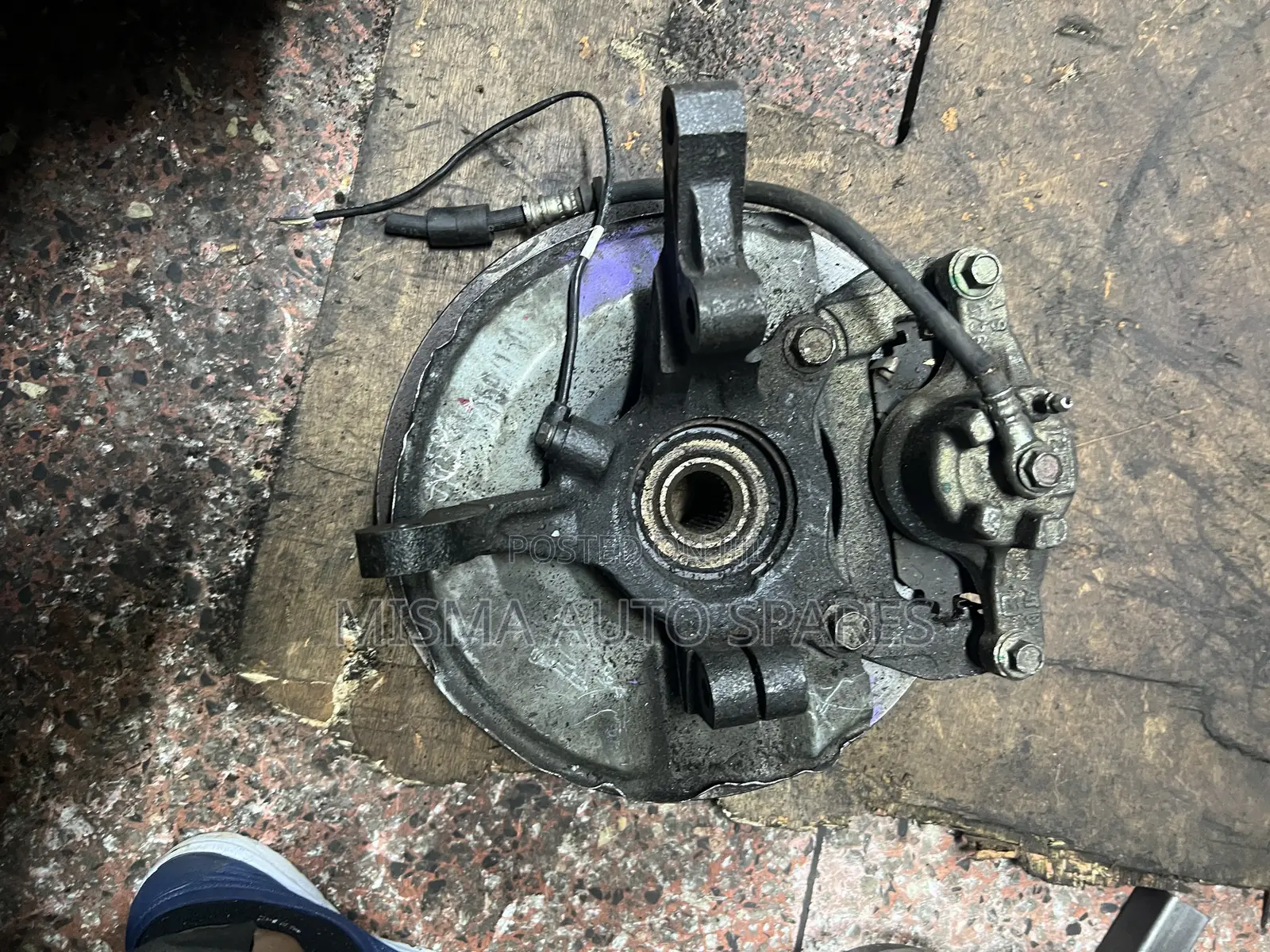 Hub Mitsubishi Lancer Front and Rear