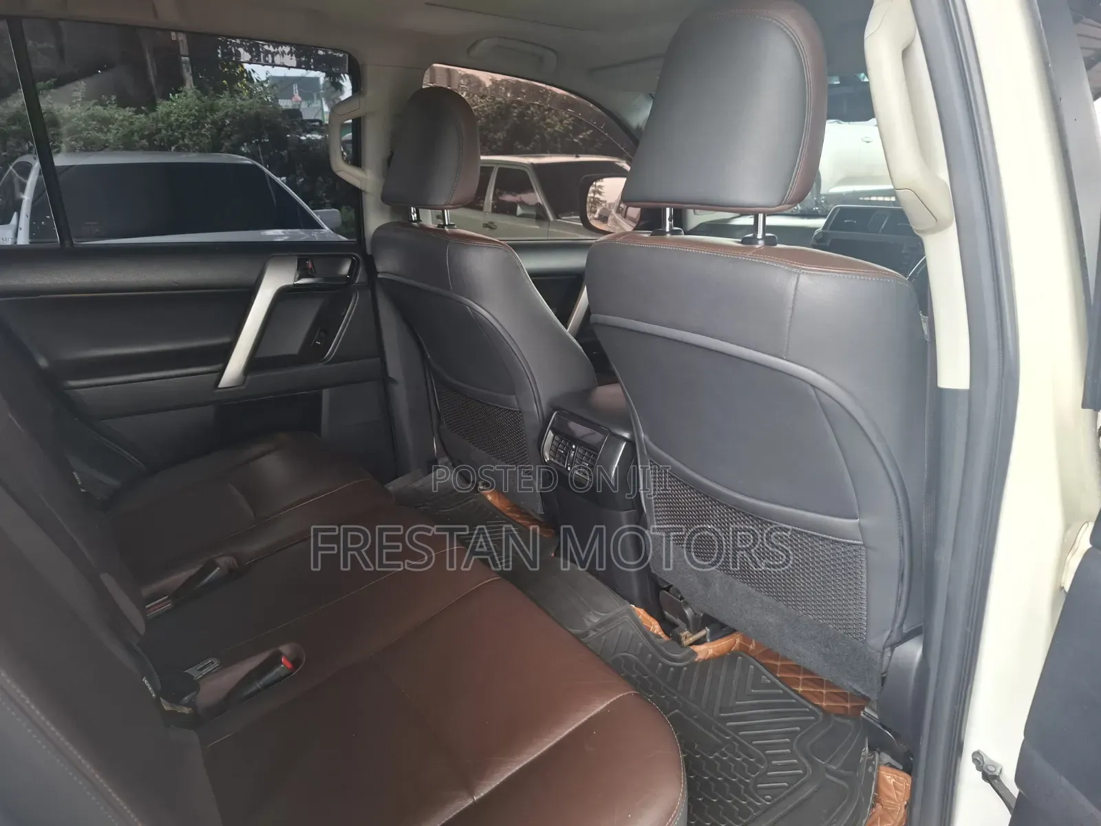 Toyota Land Cruiser Prado 2016 White