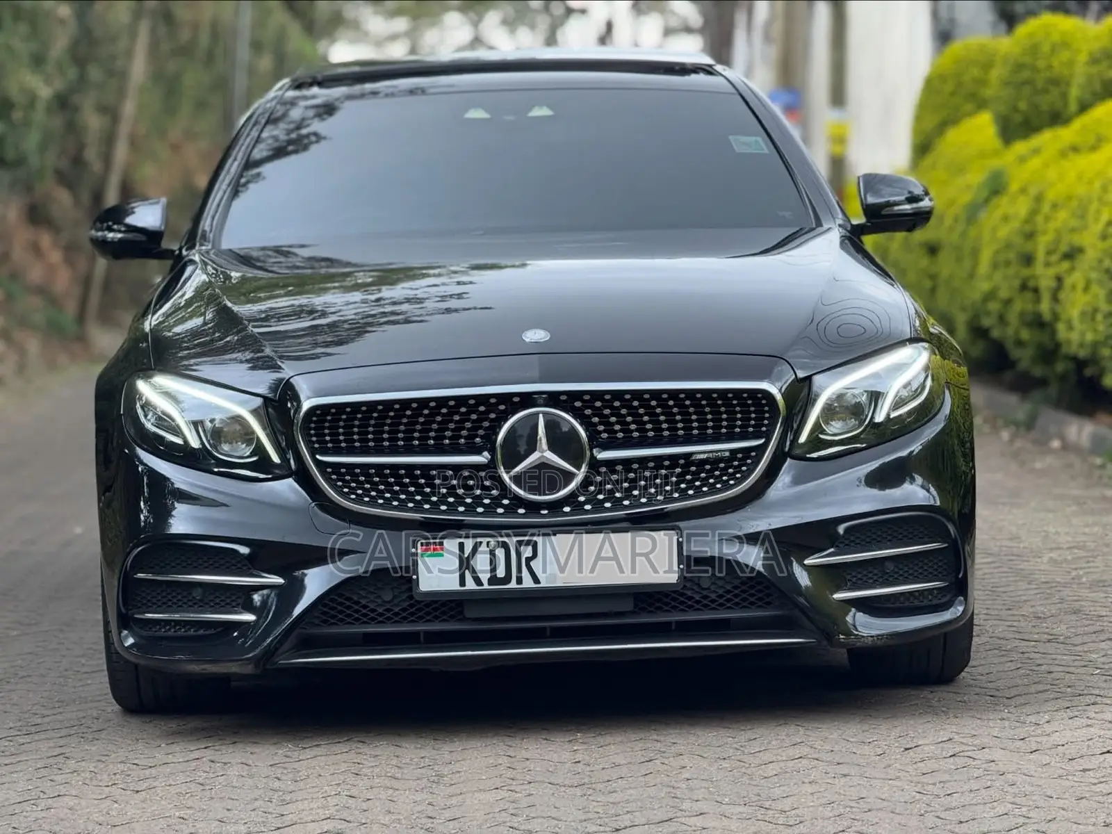 Mercedes-Benz E200 2017 Black