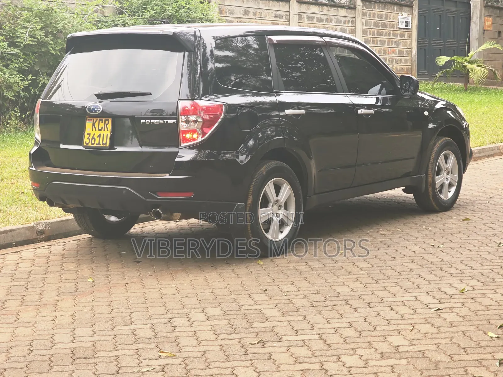 Subaru Forester 2011 Black