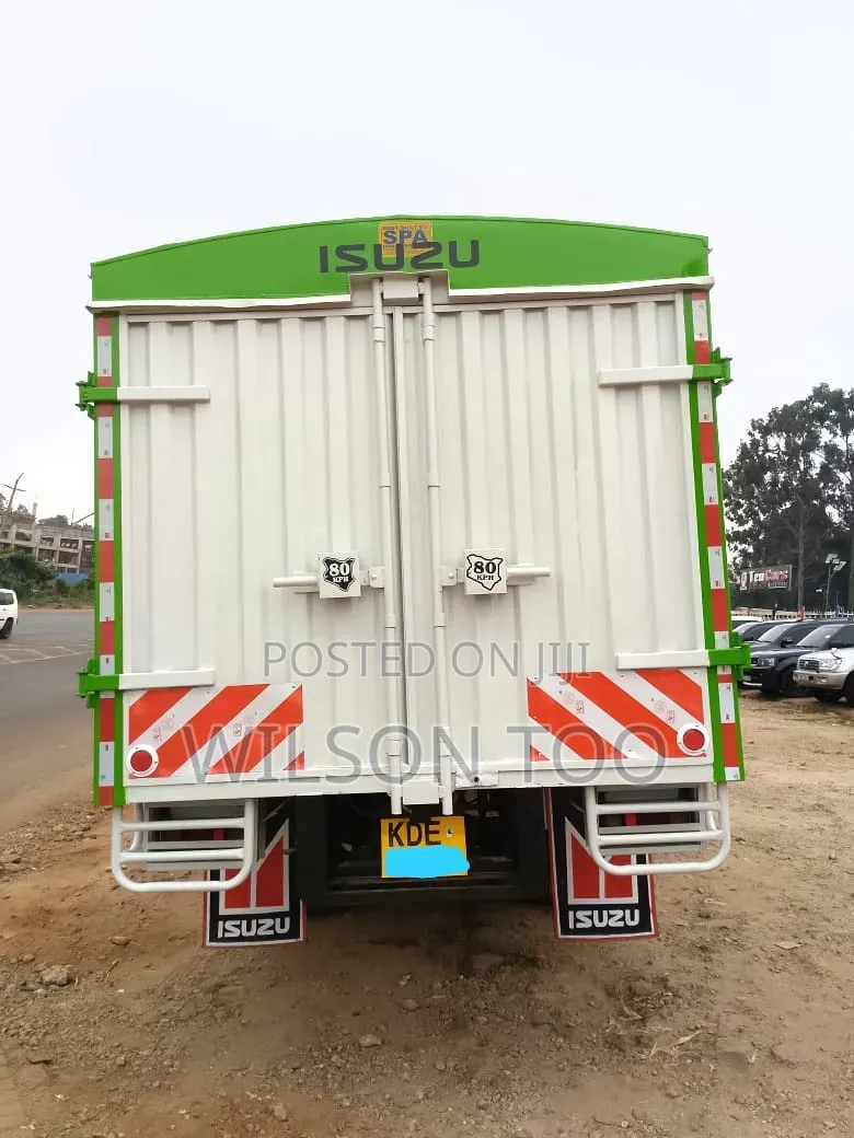 Isuzu NQR Extra