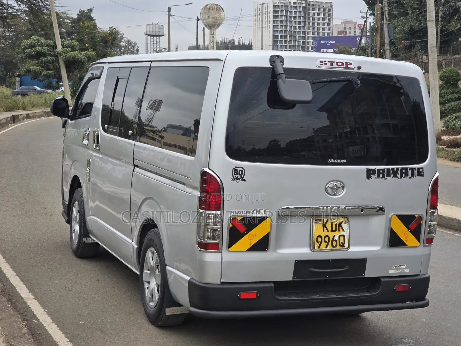Toyota HiAce 2015 Silver
