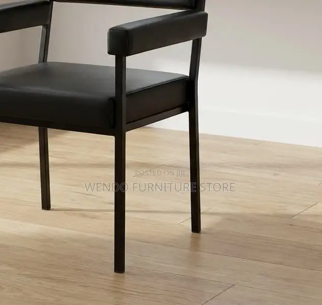Office Chairs; Black Ergonomic Catalina Chairs With Strong Armrest