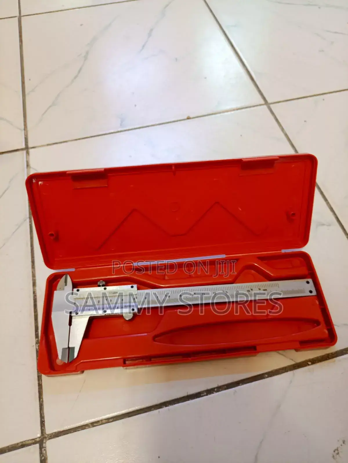 Professional 150mm Manual Vernier Caliper With Red Protective Case