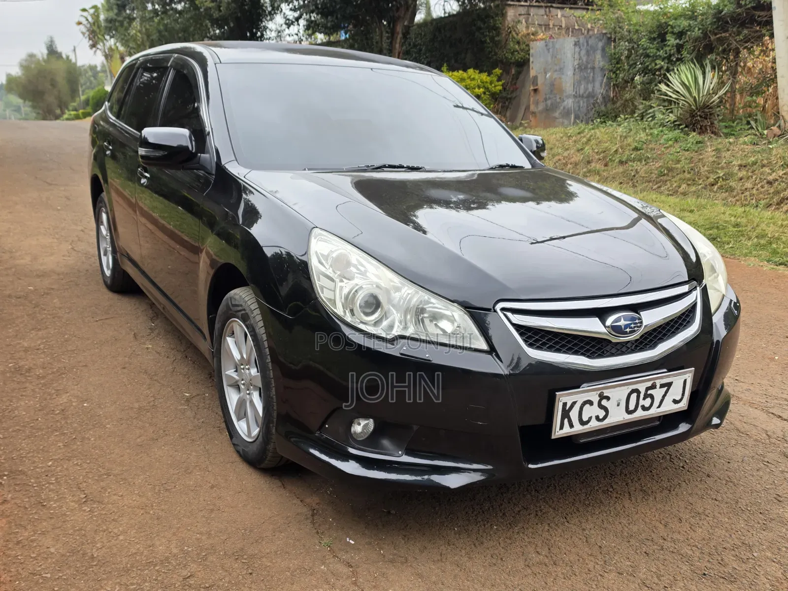 Subaru Legacy 2011 Black
