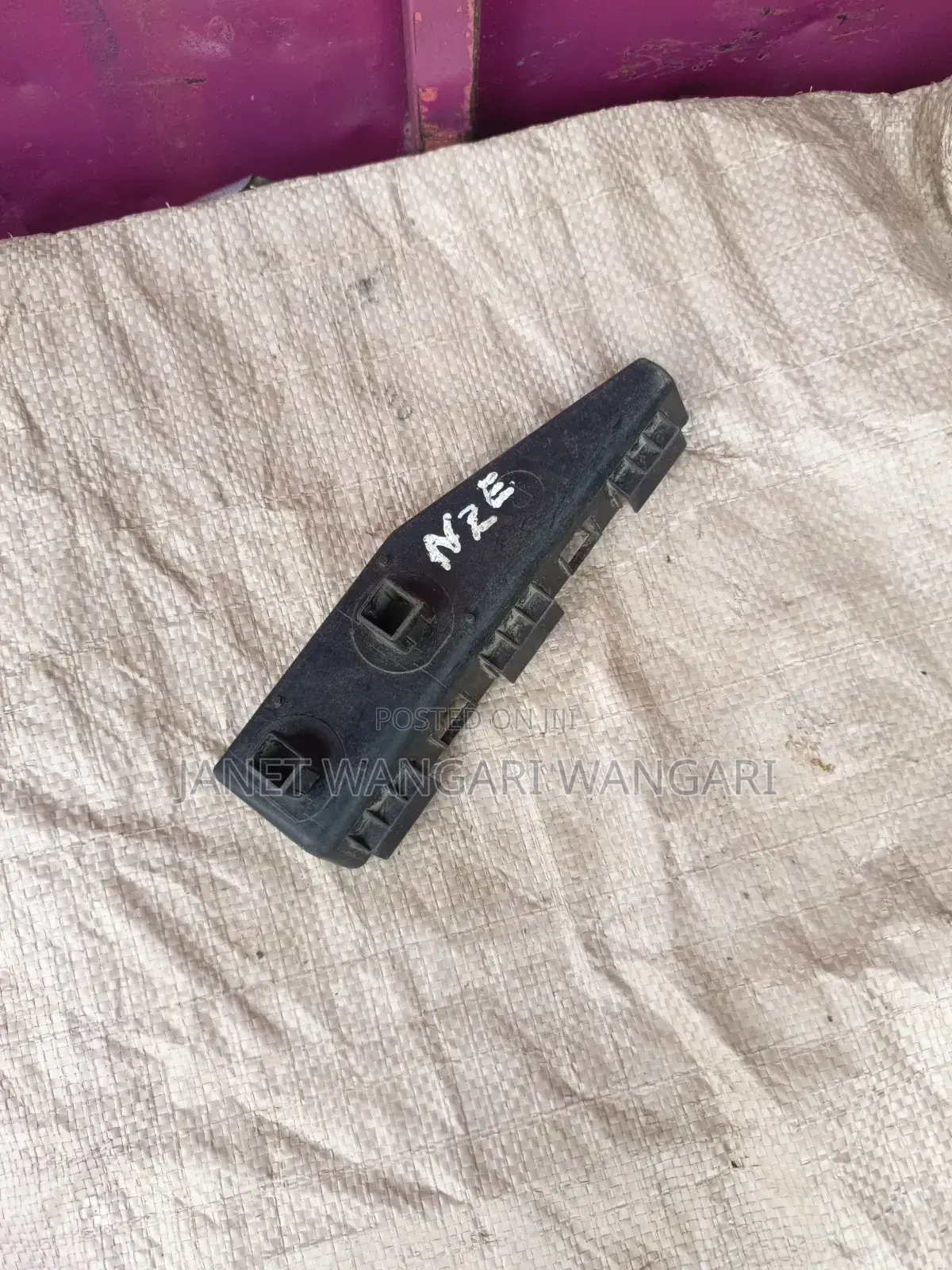 Rear Bumper Slide Nze