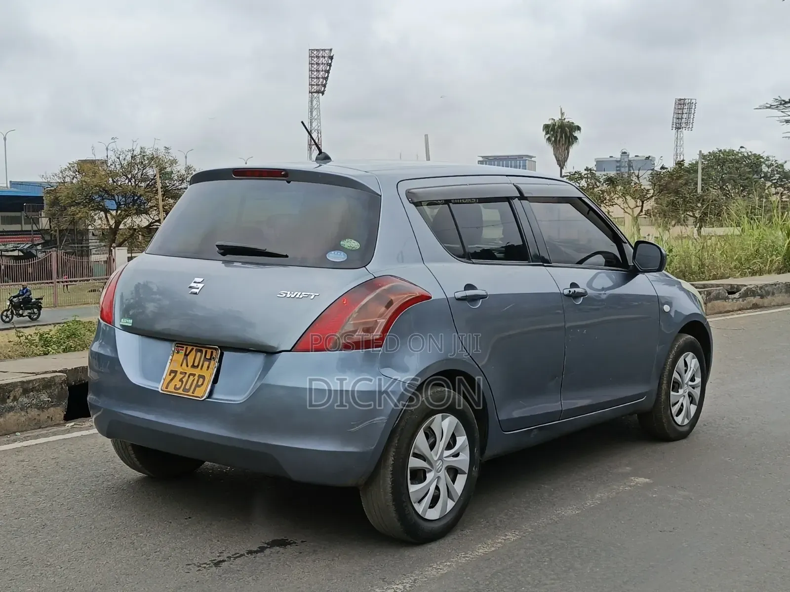 Suzuki Swift 2015 Blue