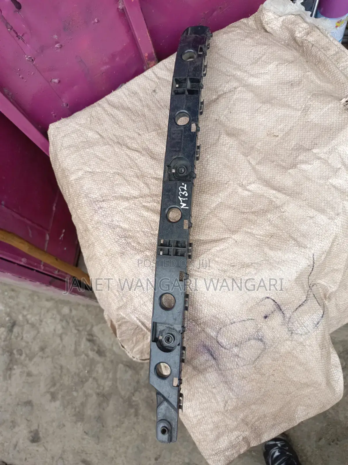 Rear Bumper Slide Xtrail Nt32
