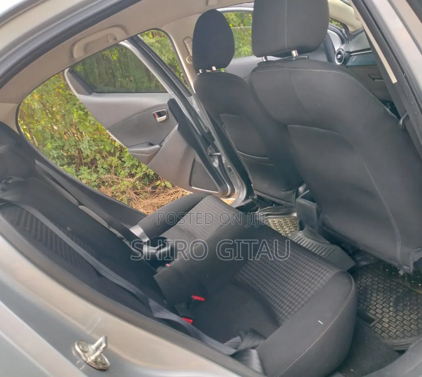 Mazda Demio 2017 Silver