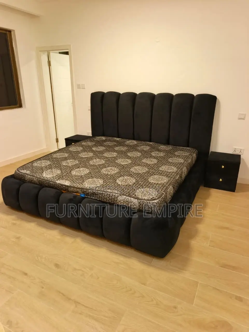 6x6 Black Bubble Bed Tufted Upholstery