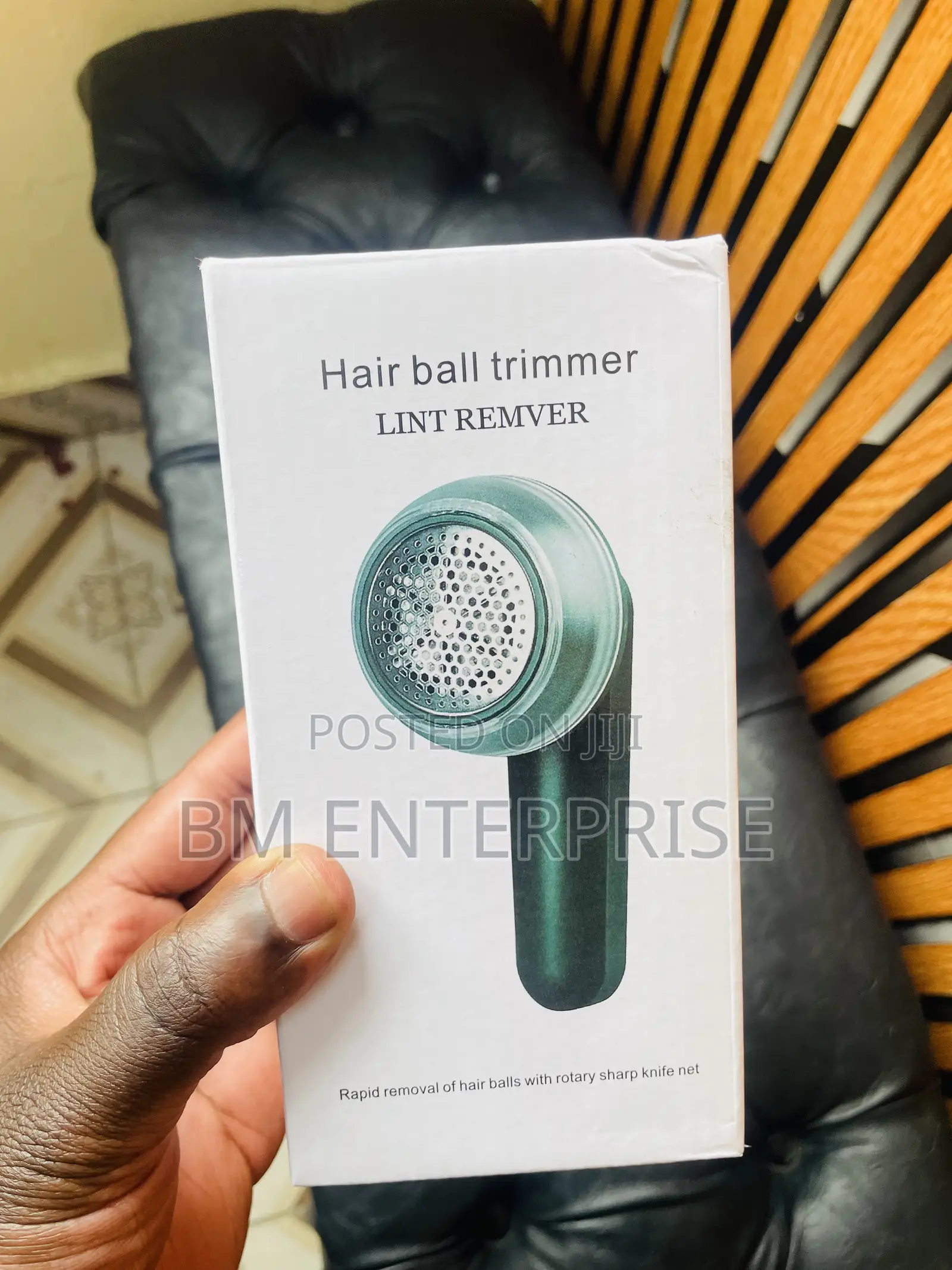 Electric/Rechargeable Lint Remover