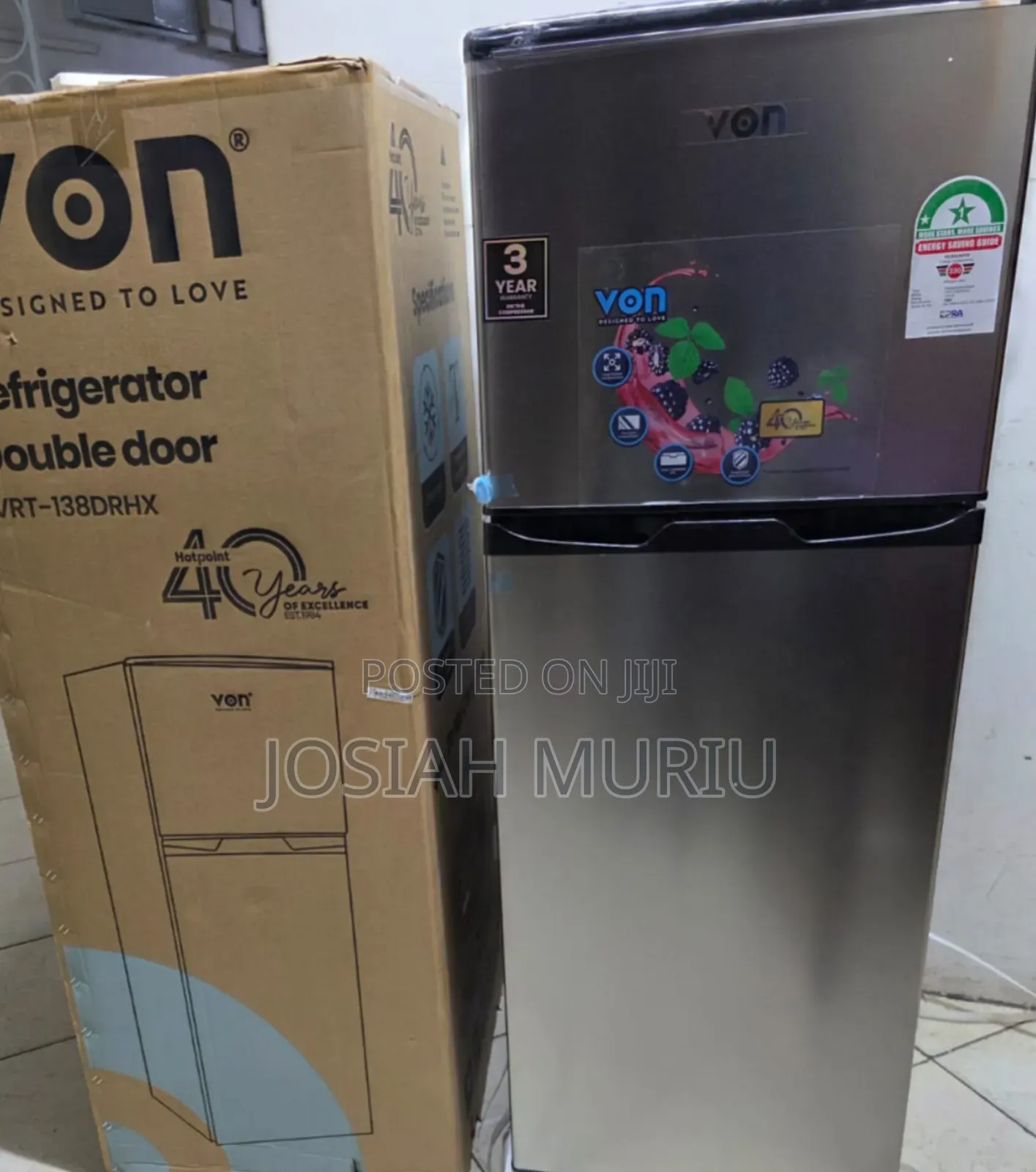 Von 138 L Top Freezer Refrigerator
